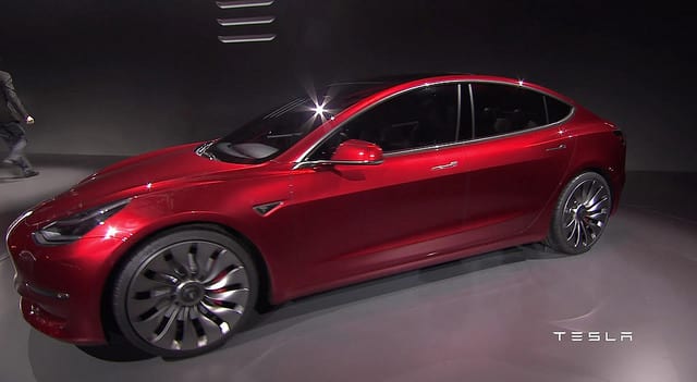 Tesla's Stock Nears A Tipping Point, Apple Continues On Its Path To $300